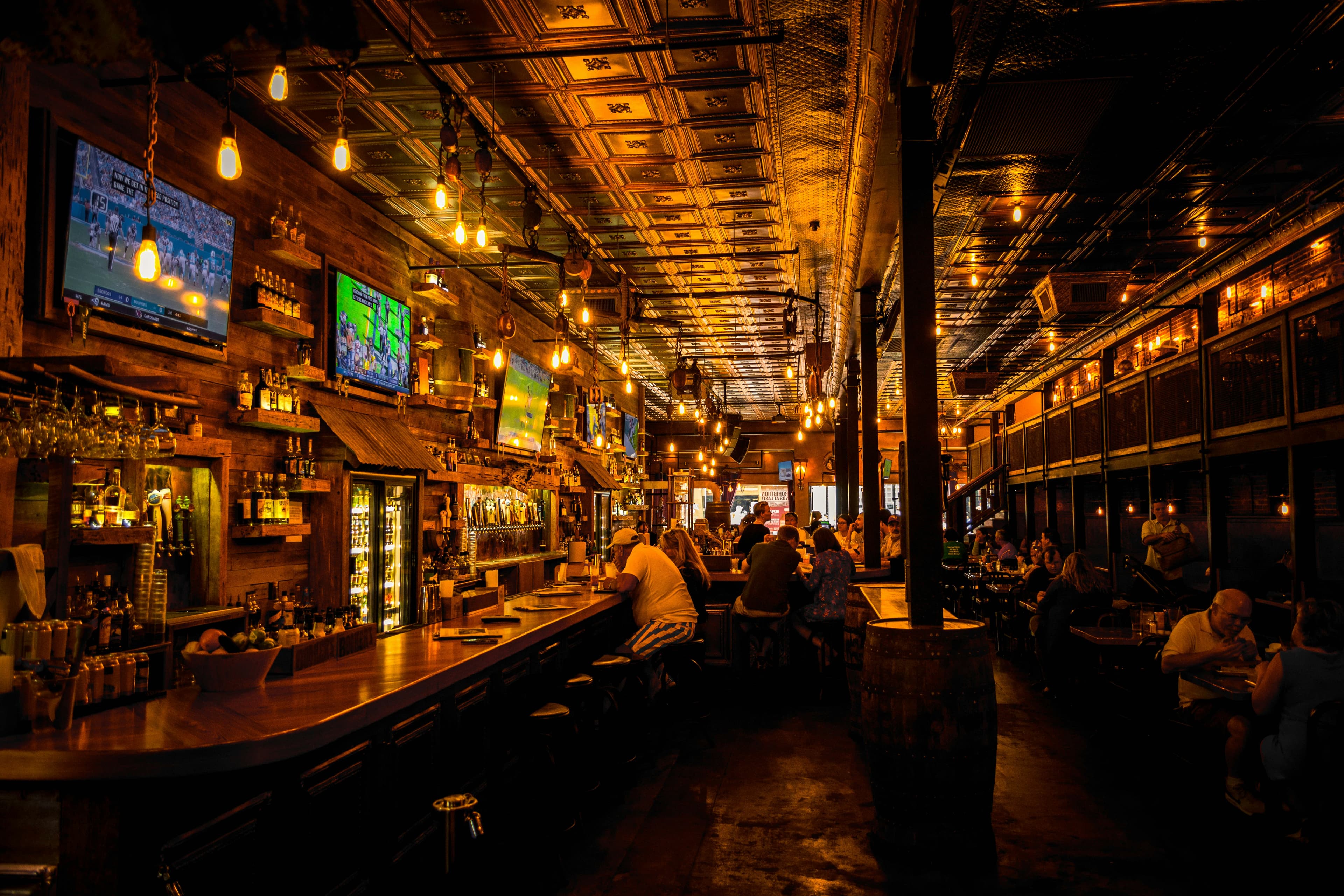 Historic Vancouver Pub Tour